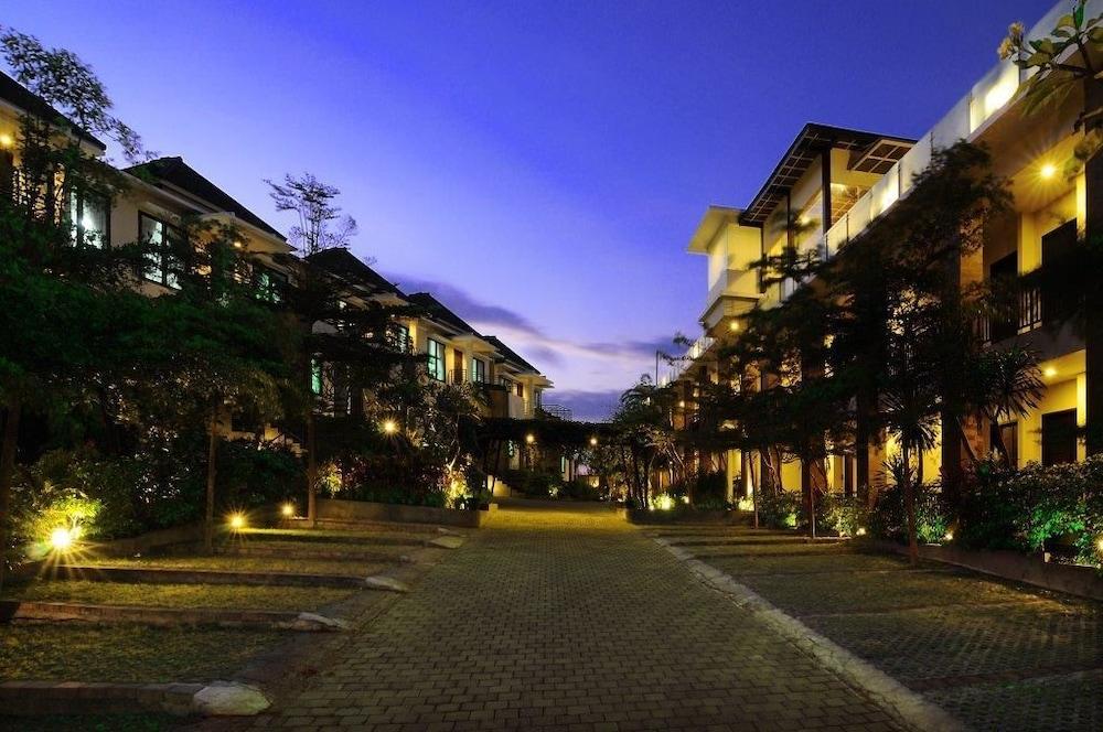 Parkside Denbukit Residence & Suite Jimbaran المظهر الخارجي الصورة